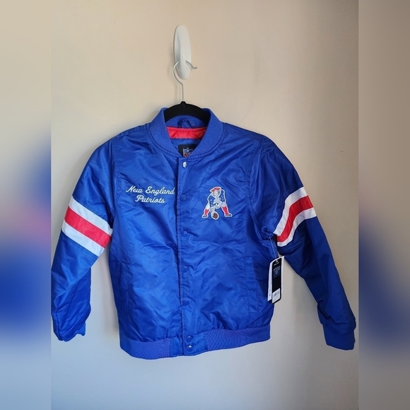 NWT NFL Team Apparel Patriots Vintage Style Bomber Jacket Kids 10/12. - Picture 1 of 10